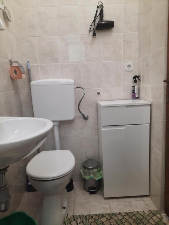 Apartmani Ana-Lora Лопар Екстер'єр фото
